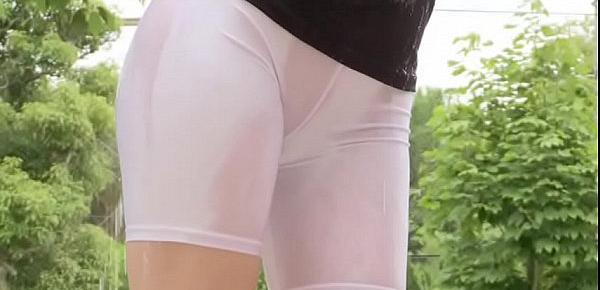  Manami Yamaguchi Yoga pants  black and white legs,ass-fetish running and yoga image video solo